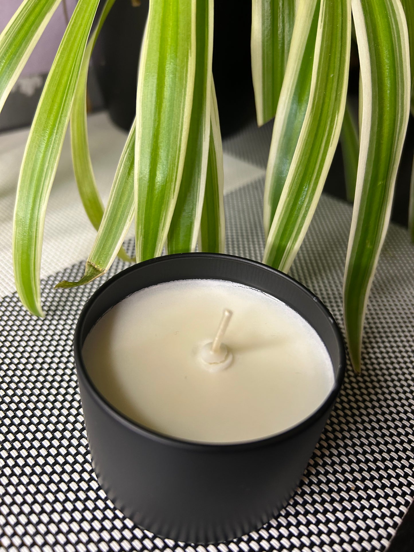 Černá (dřev. víčko)-VANILKA