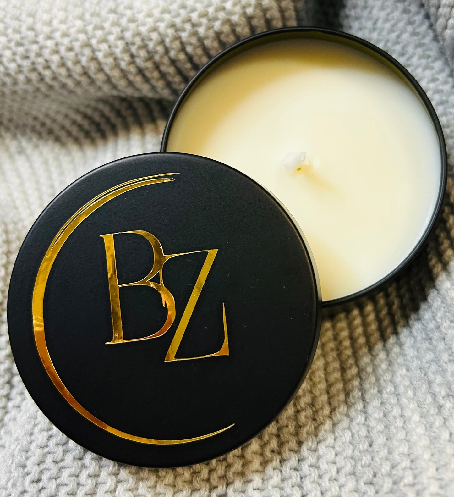 Černá elegantní bílá- VANILKA